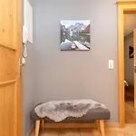 Alpinresort 4 By Interhome Апартаменты Капрун